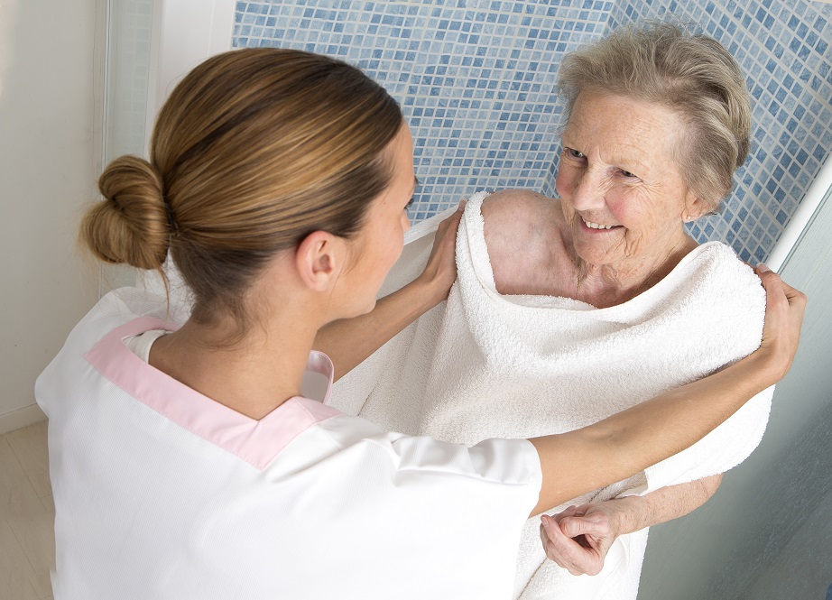 making-bathing-a-comfortable-experience-for-seniors