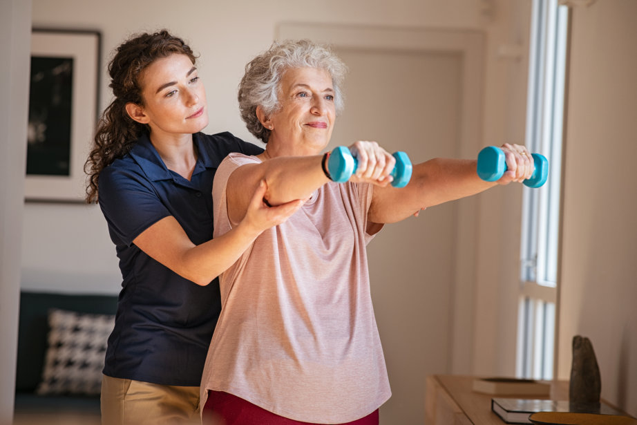 keeping-seniors-active-and-engaged-with-companion-care